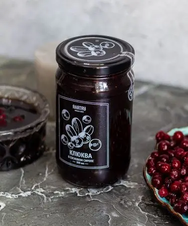 Клюква в сосновом сиропе, 350 мл Клюква в сосновом сиропе, 350 мл