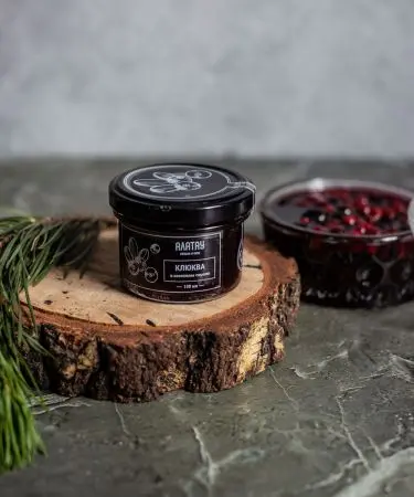 Клюква в сосновом сиропе, 100 мл Клюква в сосновом сиропе, 100 мл